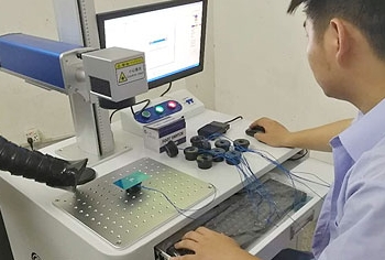 <b>免费看片黄色电机全方位发力，畅销市场30余年揭秘</b>